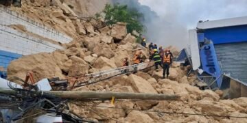 Presidente de Honduras agradece a equipos de rescate tras derrumbe en Tegucigalpa