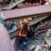 Equipo salvadoreño localiza y salva a adolescente atrapada tras sismos en Venezuela