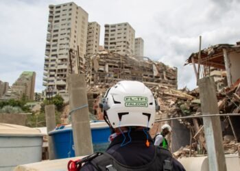 Muertos por el doble terremoto en Venezuela suben a 1,719 mientras continúan las labores de rescate
