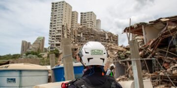 Muertos por el doble terremoto en Venezuela suben a 1,719 mientras continúan las labores de rescate