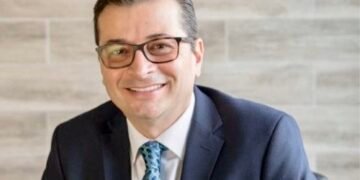 Ministro de Trabajo de Costa Rica renuncia al cargo por motivos personales