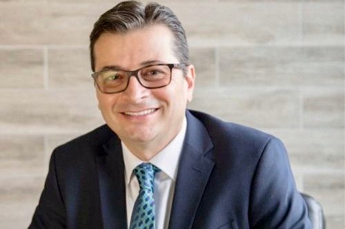 Ministro de Trabajo de Costa Rica renuncia al cargo por motivos personales