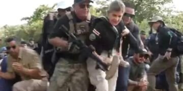 Emergencia en Costa Rica: evacúan a la presidenta Laura Fernández tras fuerte detonación durante visita a Crucitas