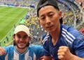 El japonés más hondureño de todos, Shin Fujiyama, presencia en el estadio eliminación de su selección en el Mundial y mantiene tradición de limpieza tras el partido
