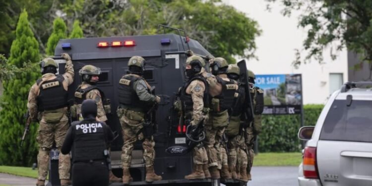 Costa Rica lanza un megaoperativo contra red ligada a narcotraficante extraditado a EE. UU.
