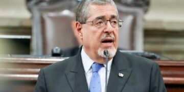 Presidente Arévalo afirma que ley antilavado representa un duro golpe al narcotráfico y al crimen organizado en Guatemala