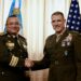 Jefe del Comando Sur de EE UU visita Guatemala para reforzar cooperación en seguridad y lucha contra el narcotráfico