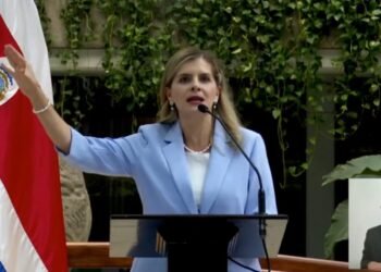 Presidenta de Costa Rica dice no quiere “más agenda 2030” ni distinciones por preferencias sexuales