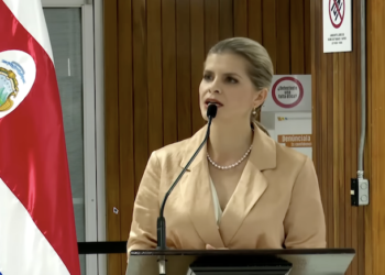 La presidenta de Costa Rica someterá a su gabinete a pruebas de polígrafo