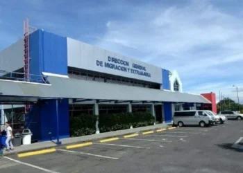 Costa Rica permitirá trabajar a refugiados con trámite pendiente o denegado