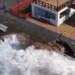 Fuerte oleaje causa inundaciones y daños en costas centroamericanas 