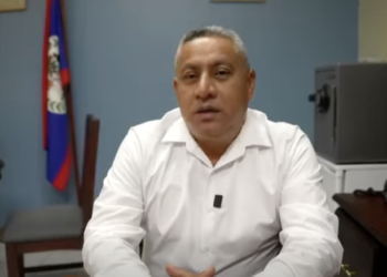 Escándalo por contratos a familiares salpica a ministro de Belice
