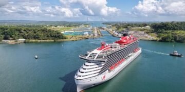 El Canal de Panamá ajustará calado de los buques debido al fenómeno de El Niño