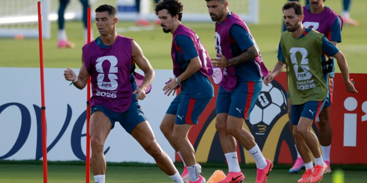 Jornada decisiva en el Mundial para definir cruces de los dieciseisavos de final