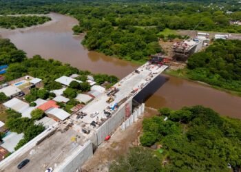 Puente entre El Salvador y Guatemala sin entrar en operación por obras pendientes por el gobierno guatemalteco