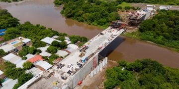 Puente entre El Salvador y Guatemala sin entrar en operación por obras pendientes por el gobierno guatemalteco