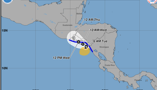 Tormenta Cristina trae fuertes lluvias, oleaje y riesgo de inundaciones en Centroamérica