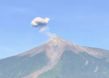 Guatemala refuerza restricciones por riesgos en volcán de Fuego