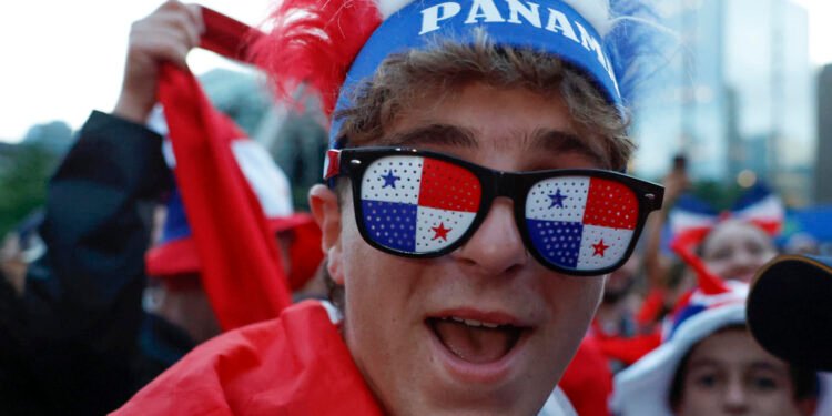Presidente de Panamá anuncia horario especial para empleados públicos por partido de la Marea Roja ante Croacia