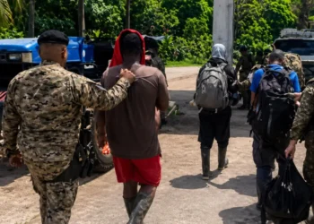 Panamá captura a seis colombianos por minería ilegal en la selva del Darién