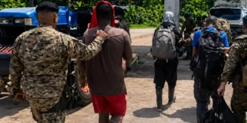 Panamá captura a seis colombianos por minería ilegal en la selva del Darién