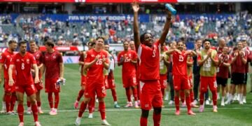 Suiza desatasca en el partido ante Bosnia y se pone a la cabeza del grupo
