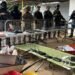 Autoridades panameñas decomisan armas, 239 celulares y antenas Starlink en penal La Joyita