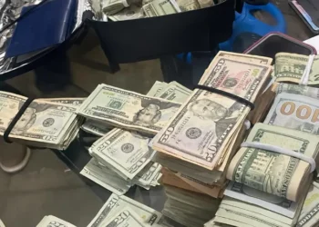 Detienen a tres funcionarios de Aduanas panameñas por pertenecer a una supuesta red de corrupción
