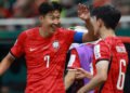 Corea va de menos a más y derrota a la República Checa, en el debut de ambos