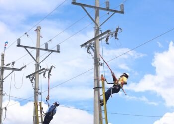 Costa Rica descarta apagones por El Niño pero prevé alza en la tarifa de electricidad