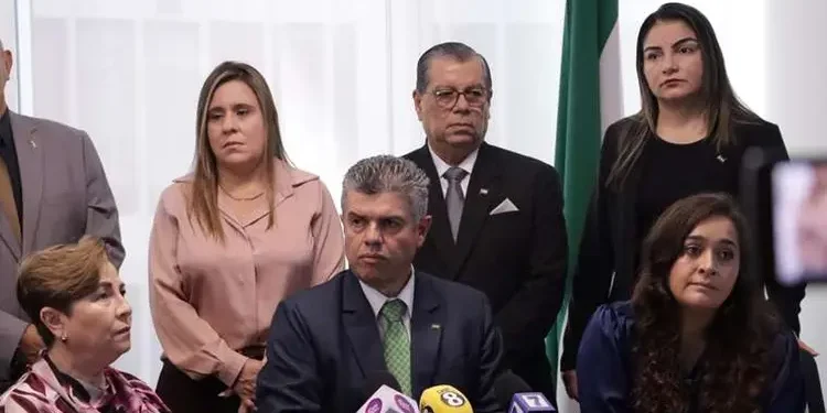 Oposición costarricense acusa al oficialismo de querer “capturar” el Poder Judicial tras tensiones en elección de magistrados