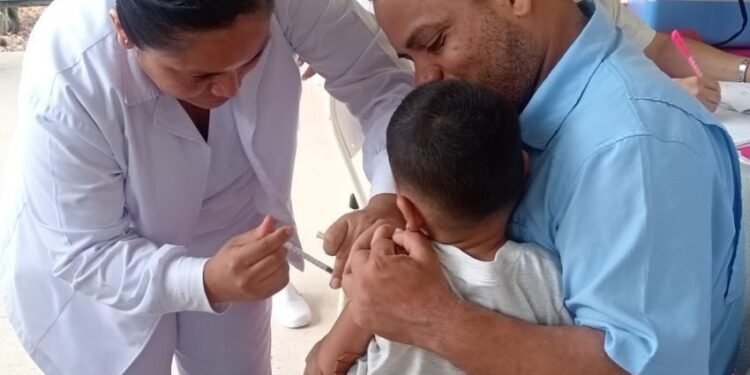 Panamá adquiere lote de 150,000 vacunas contra el sarampión y la rubéola