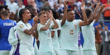 Francia anula a Marruecos y avanza a semifinales