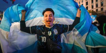 Entrenador de Argentina se emociona, llora y concluye: “Somos únicos, y no es arrogancia”