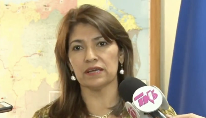 Exministra de Salud de Honduras enfrentará juicio por compra de hospitales móviles durante la pandemia