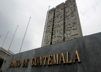 FMI destaca resiliencia económica de Guatemala pero recomienda aumentar inversión pública y fortalecer recaudación.