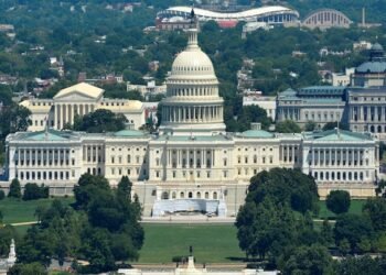 80 Congresistas de Estados Unidos solicitan extender el TPS para salvadoreños