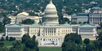 80 Congresistas de Estados Unidos solicitan extender el TPS para salvadoreños