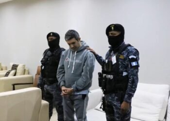Guatemala extradita a uno de los fugitivos más buscados por el FBI tras 25 años prófugo