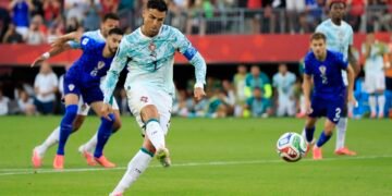 Portugal elimina a Croacia y se cita con España en Dallas