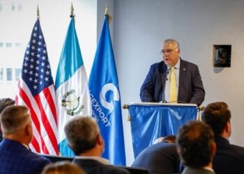 La principal gremial empresarial de Guatemala pide fortalecer relación comercial con EE UU y avanzar en plan de etanol