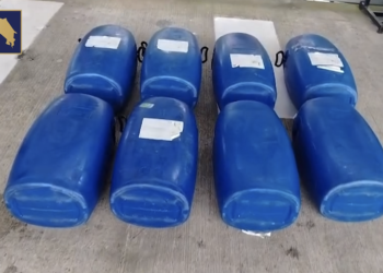 Costa Rica intercepta su primer cargamento de cocaína líquida en una operación en el Pacífico