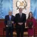 Guatemala y Reino Unido firman acuerdo de cooperación técnica para planificar el proyecto Metrorriel