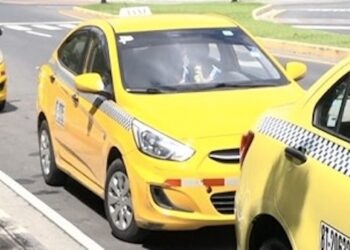 Panamá busca la modernización del servicio de taxis con una aplicación que mostrará la tarifa antes del viaje