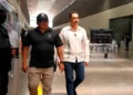 Senador mexicano visita megacárcel salvadoreña y promueve modelo penitenciario en su país