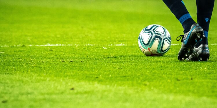 Ligas de fútbol de Centroamérica inician el Apertura 2026 con nuevos formatos y más tecnología