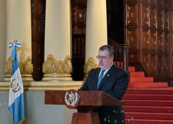Gobierno de Guatemala propone subsidio a combustibles para contener el alza del diésel y la gasolina