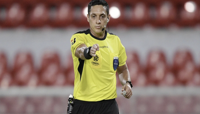 Jesús Valenzuela, primer venezolano en arbitrar la lucha por el tercer puesto de un Mundial