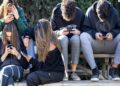 Honduras busca regular el uso de celulares en las aulas: más de 2 millones de estudiantes podrían verse alcanzados por la nueva ley