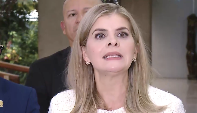 Presidenta de Costa Rica denuncia nueve amenazas de muerte, hasta con francotirador